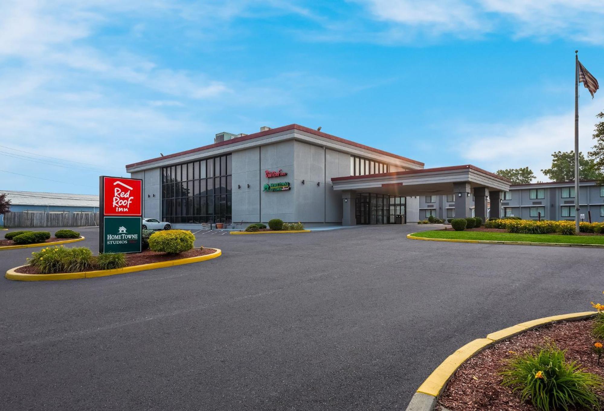 Red Roof Inn Painted Post Экстерьер фото